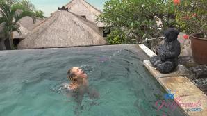 XXX So far you are having a great time in Bali with Carmen