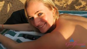 XXX Kate England is glowing in Hawaii