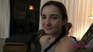 Jade makes the most of her Hawaii trip.