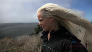 ATKporn Sightseeing is on the agenda with Elsa today!