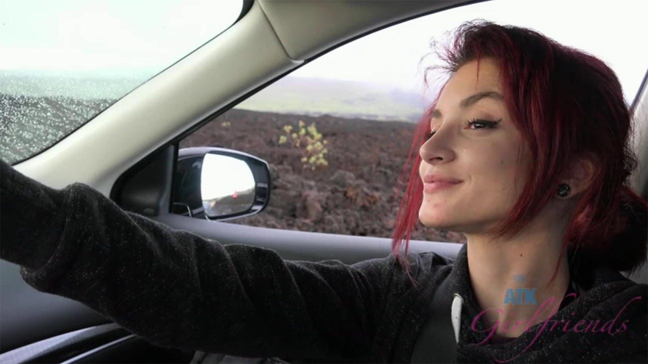 ATK Girlfriends - Lola makes it to Hawaii!