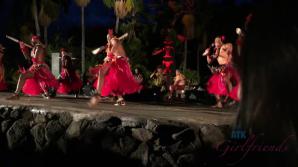 atkgirlfriends.com Mi Ha Doan makes it to Hawaii.