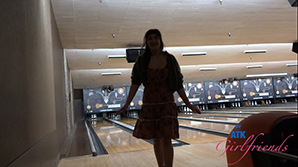 Zoey Jpeg Bowling Part 1 xxx video